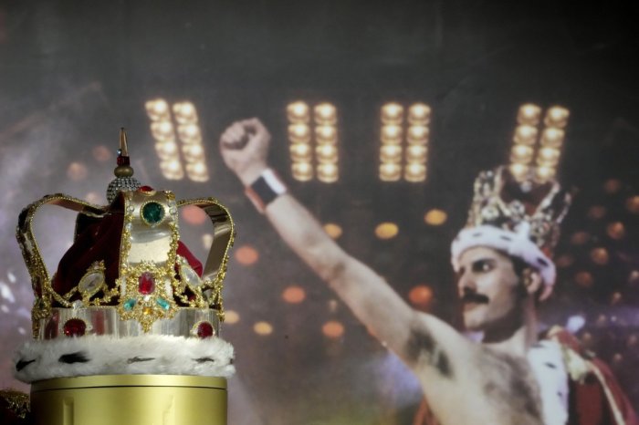 Ilustračný obrázok k článku Svet šokovalo NEČAKANÉ: Freddie Mercury mal mať dcéru! Tá teraz vysvetľuje podrobnosti